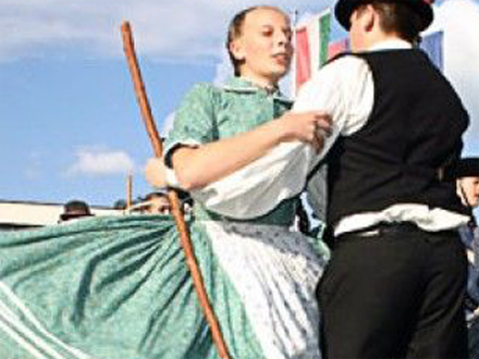 Zurgó dió, mogyoró - Palya Bea - dal